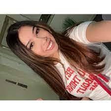 Carissa Gould's Instagram, Twitter & Facebook