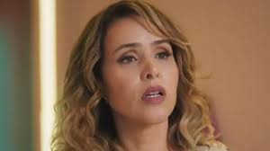 Terra e Paixão: Gladys escuta confissão chocante de Irene