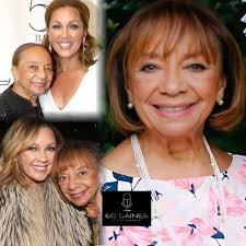 Condolences to Vanessa Williams' family