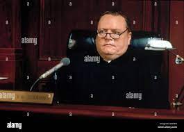 LARRY FLINT - DIE NACKTE WAHRHEIT / The People vs. Larry Flynt USA 1996 /  Milos Forman LARRY FLINT (Judge Morrissey) Regie: Milos Forman aka. The  People vs. Larry Flynt Stock Photo - Alamy