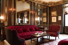 Hotel is located in 4 km from the centre. Luxe Tiffany Parisian Chic At La Reserve Paris Hotel