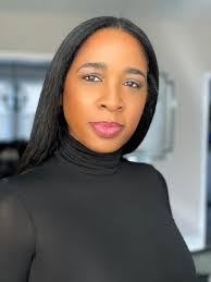 Ann Halton's Instagram, Twitter & Facebook