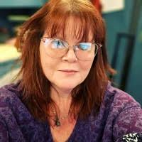 9 "Ellen Wetzel" profiles