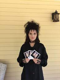 Will the sequel finally happen? Pin By Nanny Acorn On Lydia Deetz Costume Beetlejuice Halloween Character Halloween Costumes Beetlejuice Costume