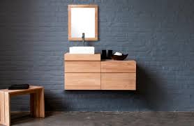 Couleur de cuisine avec carrelage gris venus et judes. Quelles Couleurs Avec Vos Meubles De Salle De Bains En Teck Espace Aubade