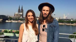 Der musiker und schauspieler zeigte sich gerührt und erklärte überschwänglich: Let S Dance 2017 Die Final Tanze Von Angelina Vanessa Und Gil