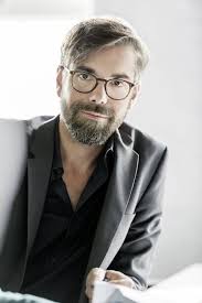 Nothing has to stay the way it is. A portrait of Christopher Weil.