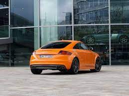 The Audi Tts In Audi Tts Coupe And Roadster Body Styles Combines Enthralling Sportiness With Cultivated Comfort 18 Inch Wheels With 2 Audi Audi Tt Audi Tt S