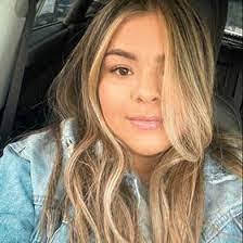 Brianna Conde's Instagram, Twitter & Facebook