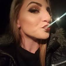 Erica Jansen (@ElovesahV)