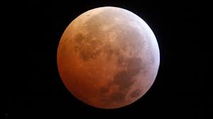 Within the central umbra shadow, the moon is totally shielded from direct illumination by the sun. En Mayo 2021 Tendremos Luna Nueva Super Luna Y Eclipse Lunar Conocedores Com