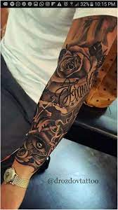 Black And White Arm Sleeve Tattoo Armtattoodesigns Click Now Tattoo Armel Tatowierungen Tattoo Ideen