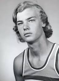 Lynn Mcelroy's Instagram, Twitter & Facebook