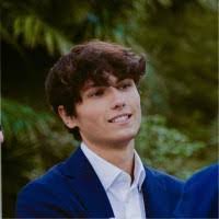 Arianna Cipriano's Instagram, Twitter & Facebook