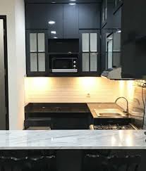 Kitchen set dalam masuk dalam kategori ukuran besar. Taco Id Kitchenset Sudut Menggunakan Variasi Motif Solid Facebook