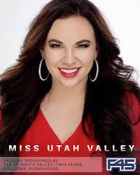 Ashley Cleaver's Instagram, Twitter & Facebook