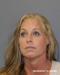 Dana Clapp's Instagram, Twitter & Facebook