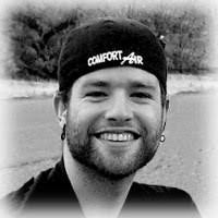 Fern Chase's Instagram, Twitter & Facebook