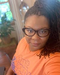 Localicious Pair-A Mother and Daughter's Sisterlock Journey  (@localiciouspair) • Facebook