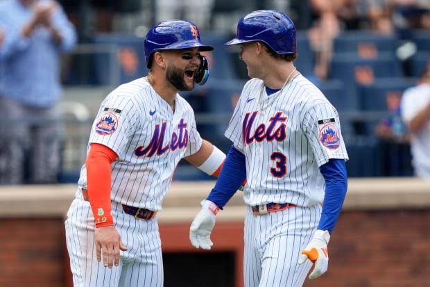 Carson Benge hits a two-run homer to help the surging Mets past the Padres,  4-2 – Hartford Courant