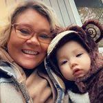 Jessie Wicker's Instagram, Twitter & Facebook