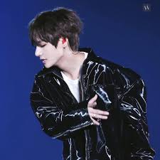 Kim tae hyung · @mongtae16. Kim Taehyung Byun Baekhyun Taebaek V Twitter