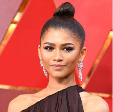 65 Best Hairstyles for Thin Hair to Try in 2022 - Haircuts for ...