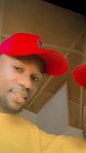 Richard Asare (@kwasiwekkid)