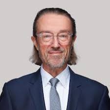 Bonhams Cornette de Saint Cyr : TWO DAN MAU MASKS