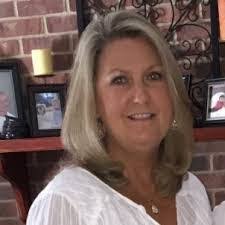 Laverne Roper's Instagram, Twitter & Facebook