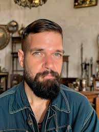 Man seeking genuine connection with a woman