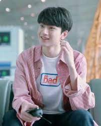 190519 北京 曼谷今日份的粉色大男孩 心动的感觉 害羞起来超可爱 iam linyi linyi 林一 lamnhất xingfei xingfair situmo guweiyi