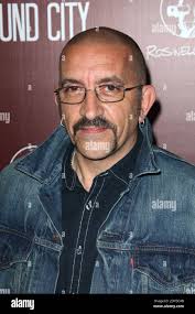 Paul crowder hi-res stock photography and images