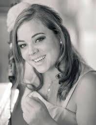 Karla Will's Instagram, Twitter & Facebook