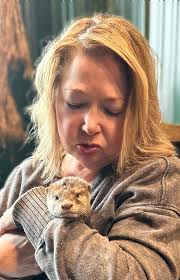 You otter hurry to Critter Connections and meet the baby otters 🦦 😍