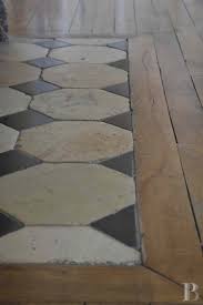 Dominant La Vallee De L Yonne Un Chateau Du 17eme Siecle Inscrit Mh Sur 41 Hectares De Te Chateau A Vendre Interieur Moderne De Cuisine Cuisine Design Moderne