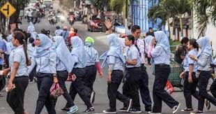 Kontrak kerja akan kami sesuaikan permintaan pelanggan yaitu per 3 bulan, 6 bulan atau per satu tahun. Pekerja Kontrak Ebs Centre