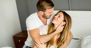 9 subtle signs you're in a relationship with a deeply loyal woman