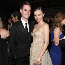 She married english actor orlando bloom in 2010; Miranda Kerr S Son Flynn Looked Very Excited At Her Wedding E Online
