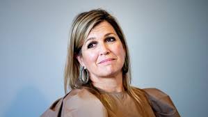 Annemiek van vleuten (vleuten (utrecht), 8 oktober 1982) is een nederlands wielrenster. Maxima Verrast Menig Modeliefhebber En Verschijnt In Een H M Etje Linda Nl