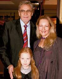 Знаменитые роли и семейная жизнь. Zhena Aleksandra Mihajlova Oksana Vasileva Lichnaya Zhizn Aktera I Ego Byvshaya Supruga