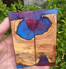 Epoksi Epoxy Woodart Interiordesign Istanbul Epoxytable Mobilya Walnut Wooddesign Kabze Kutuk Agacsanati Walnutdesk Of Wood Art Wood Design Epoxy