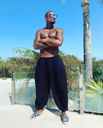 The curvy musician, raquel has it on her cute thigh. Kevin Prince Boateng Bereut Seine Grossflachigen Tattoos Promiflash De