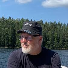 Thomas Englund posted