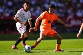 Maximum tension! Pedri has argued with his best friend, Barça's locker room  is falling apart.