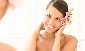 Melanie at Simply Ravishing Salon