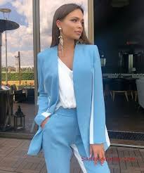 2020 Bayan Ceket Pantolon Kombinleri Mavi Spor Kesim Pantolon Ve Ceket Beyaz Bluz Kiyafet Kombinleri Kiyafet Moda Kiyafetler Tarz Moda