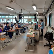 Cheng Chek Chee Secondary School - IT创新实验室计划