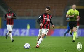 Milan's strong first half wasn't enough to grant them the 3 points as giacomo raspadori scores two great goals later in the game. Tjfx899v8hor4m