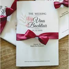 Pos tentang contoh surat undangan pernikahan simple yang ditulis oleh cskedaigrafis Harga Undangan Pernikahan Elegan Terbaik Juni 2021 Shopee Indonesia
